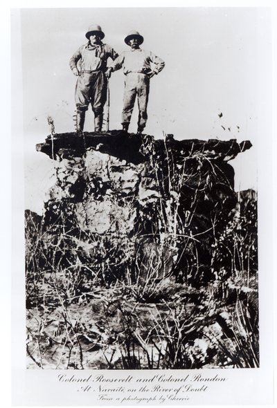 Colonel Roosevelt and Colonel Rondon at Navaite on the River of Doubt, from a photograph by Cherrie, 1898 by Unbekannt Unbekannt